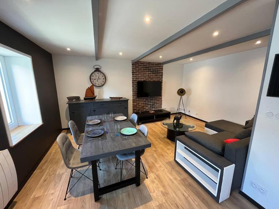 36 Avenue De La Gare Apartment Concarneau Bagian luar foto